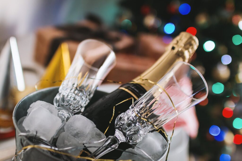 Champagne and glasses on ice served during sexy airport transfer in Budapest