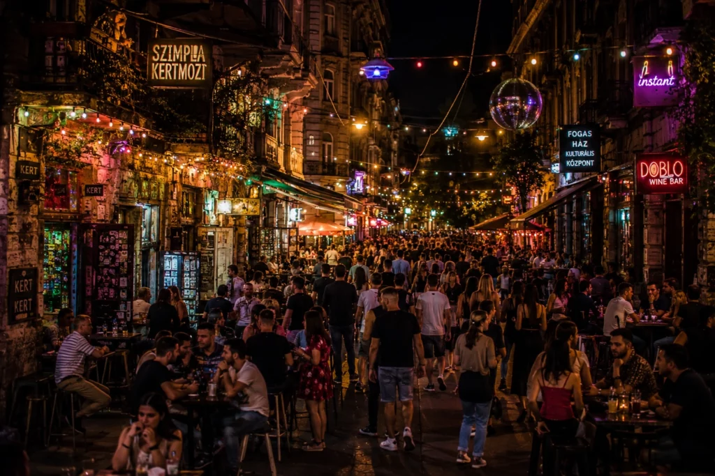 District VII Budapest nightlife in the Jewish Quarter